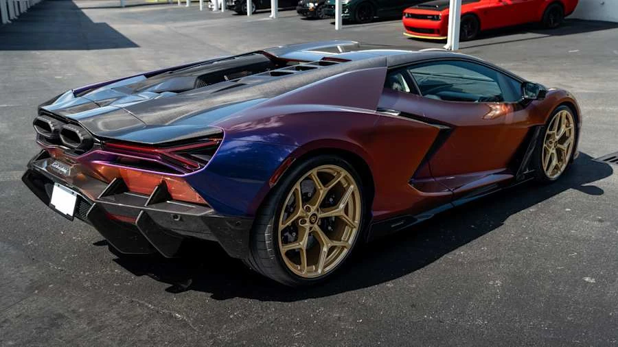 2025 Lamborghini Revuelto - Image 3 of 23