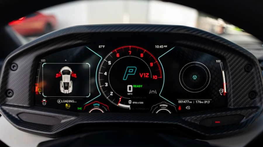 2025 Lamborghini Revuelto - Image 22 of 23