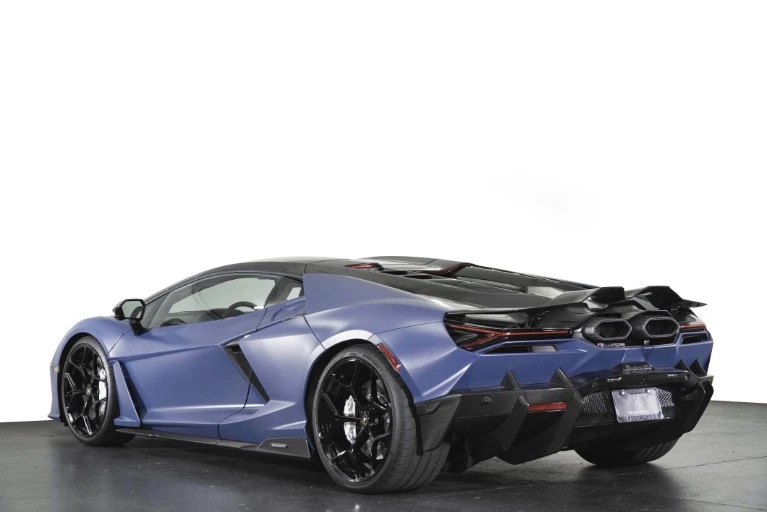 2025 Lamborghini Revuelto - Image 3 of 7