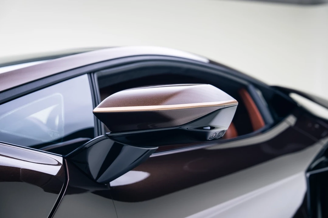 2025 Lamborghini Revuelto - Image 20 of 21