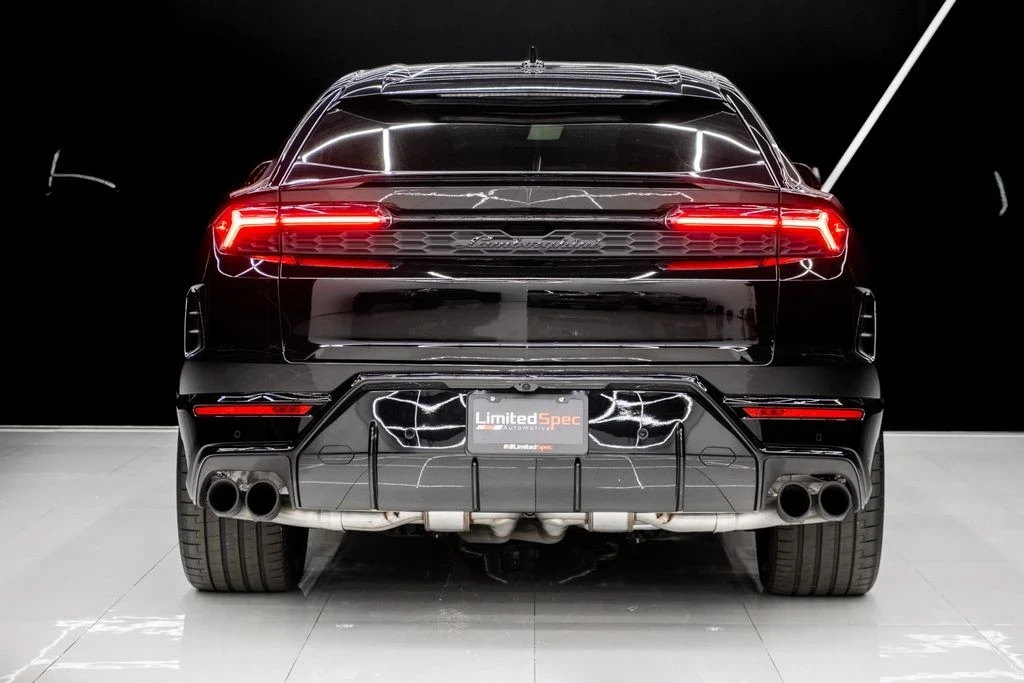 2025 Lamborghini Urus - Image 12 of 21