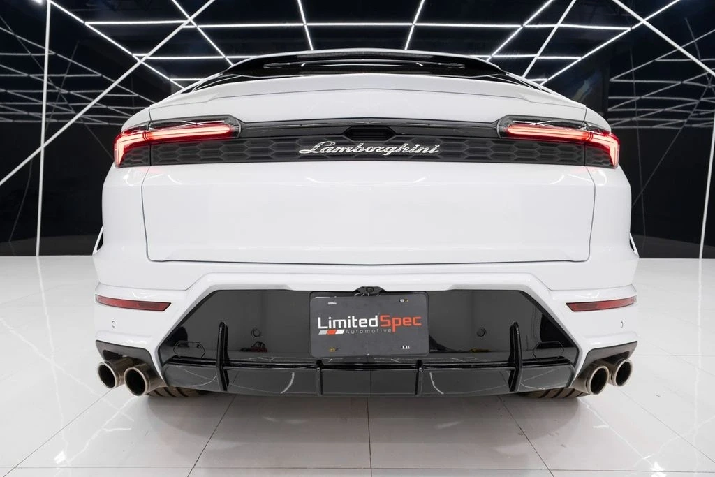 2025 Lamborghini Urus - Image 20 of 21