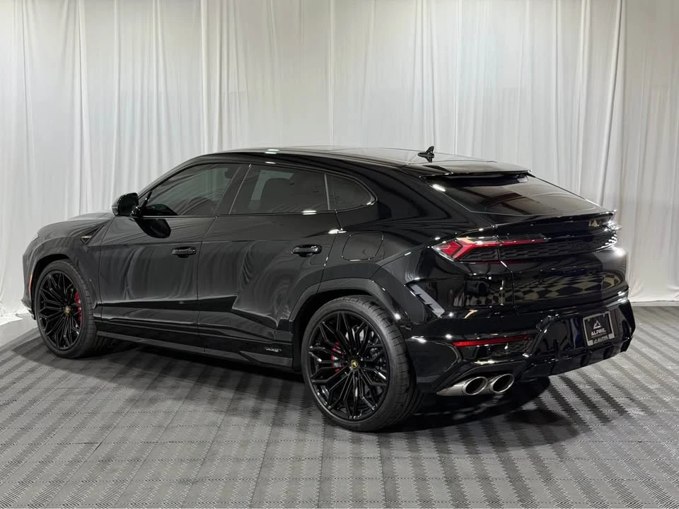 2025 Lamborghini Urus - Image 6 of 8