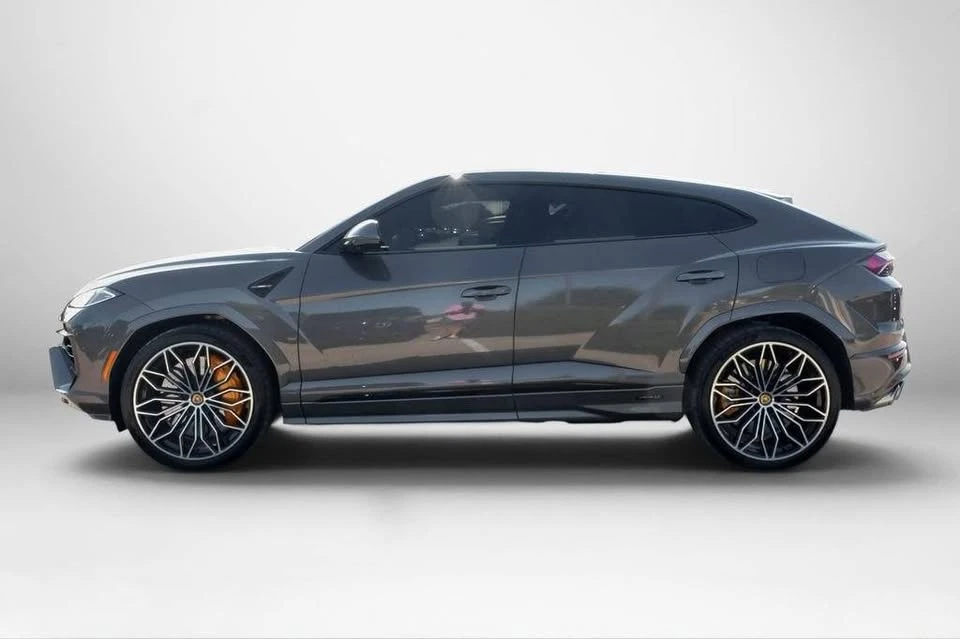 2025 Lamborghini Urus - Image 7 of 20