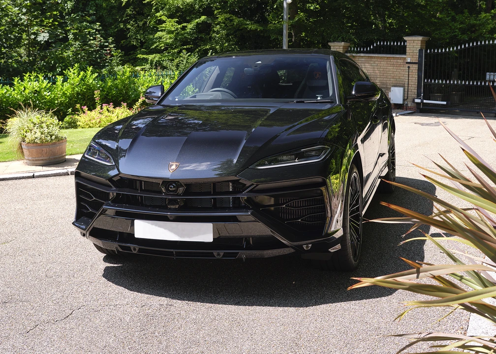 2025 Lamborghini Urus SE - Image 14 of 31