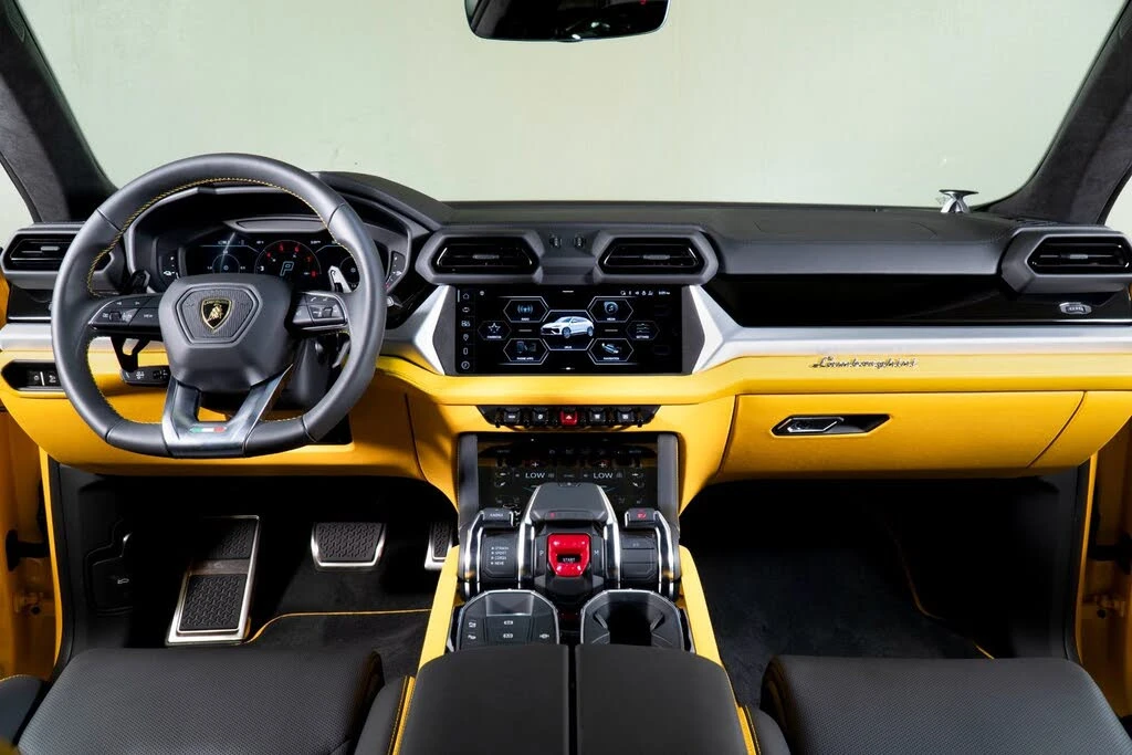 2025 Lamborghini Urus SE - Image 10 of 31