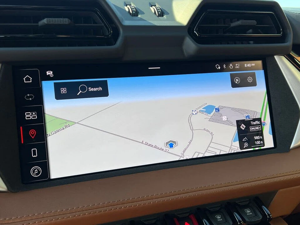 2025 Lamborghini Urus SE - Image 20 of 31