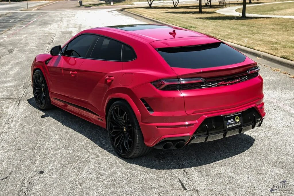 2025 Lamborghini Urus SE - Image 13 of 31