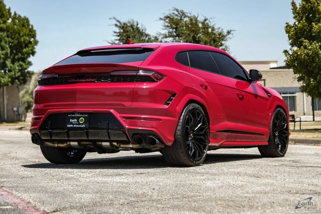 2025 Lamborghini Urus SE - Image 18 of 31
