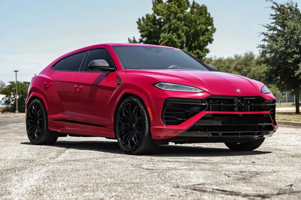 2025 Lamborghini Urus SE - Image 25 of 31