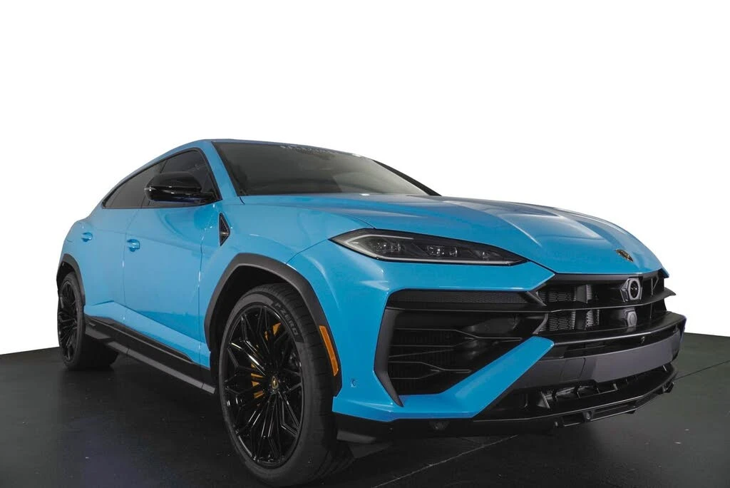 2025 Lamborghini Urus SE - Image 13 of 31