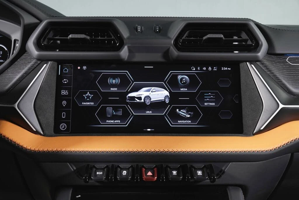 2025 Lamborghini Urus SE - Image 23 of 31