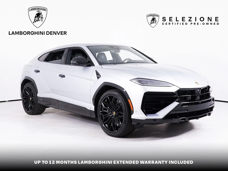2025 Lamborghini Urus SE - Image 10 of 31