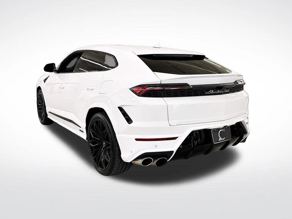 2025 Lamborghini Urus SE - Image 3 of 31