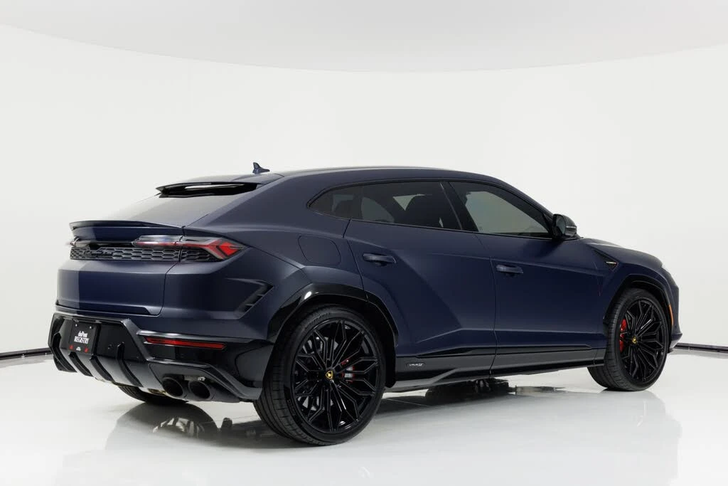 2025 Lamborghini Urus SE - Image 3 of 31