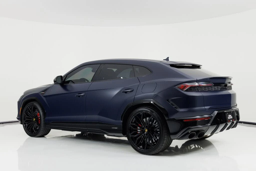 2025 Lamborghini Urus SE - Image 5 of 31