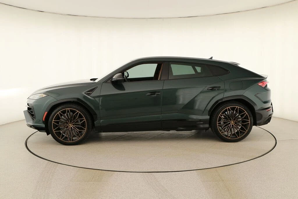 2025 Lamborghini Urus SE - Image 2 of 31