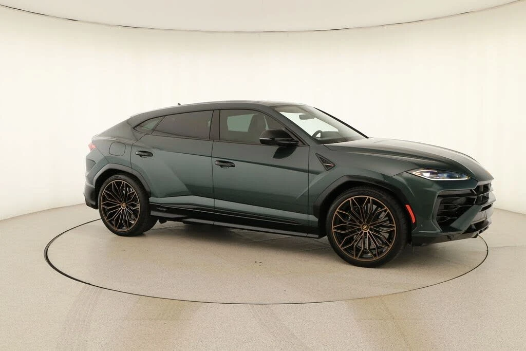 2025 Lamborghini Urus SE - Image 9 of 31