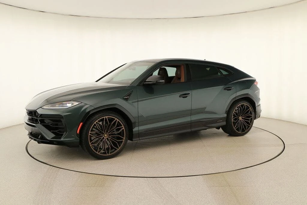 2025 Lamborghini Urus SE - Image 13 of 31