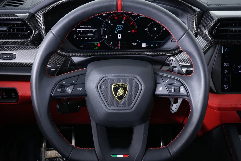 2025 Lamborghini Urus SE - Image 20 of 31