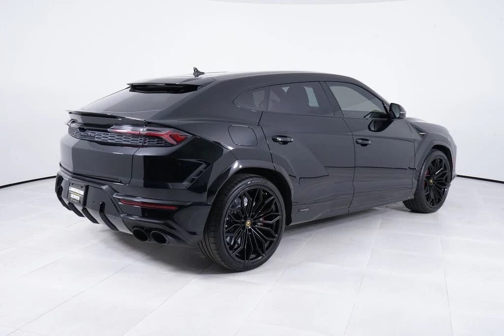 2025 Lamborghini Urus SE - Image 7 of 31