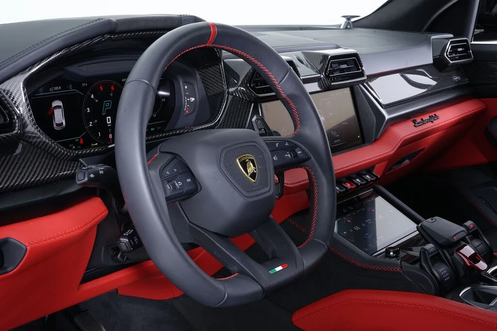 2025 Lamborghini Urus SE - Image 5 of 31