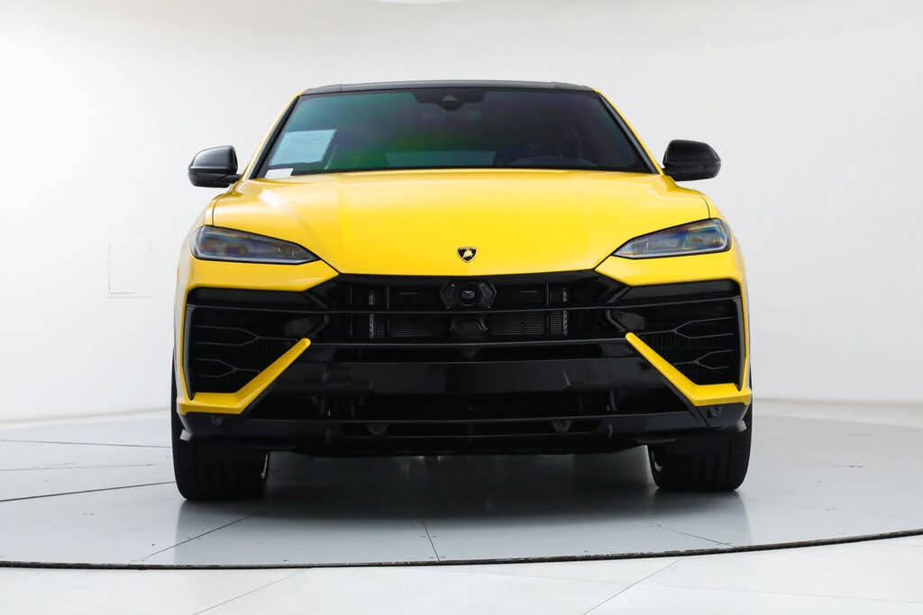 2025 Lamborghini Urus SE - Image 8 of 31