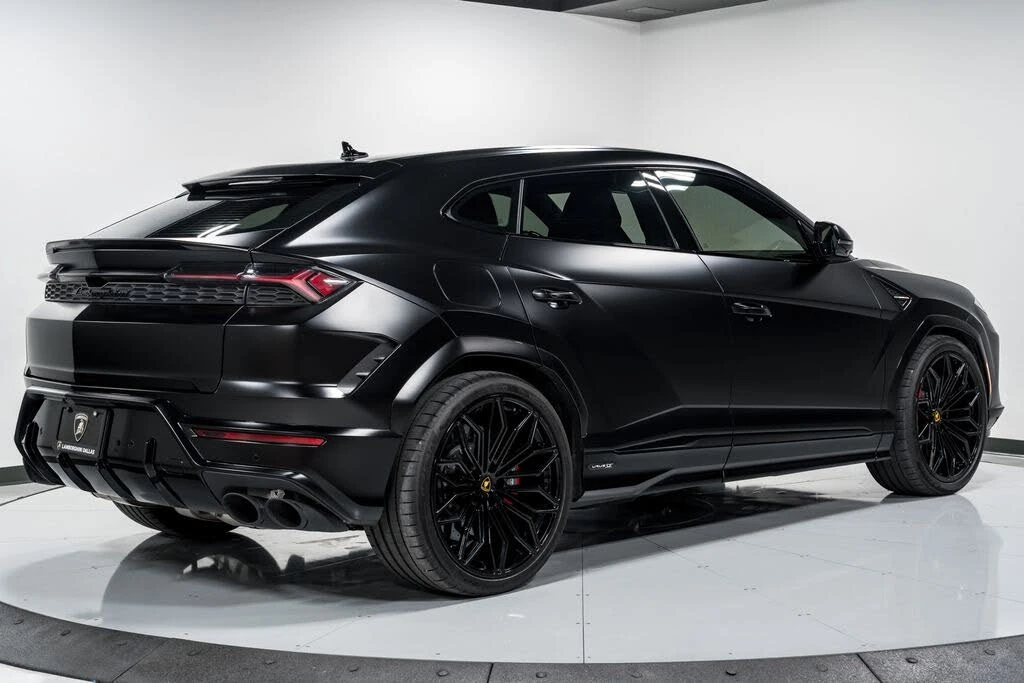2025 Lamborghini Urus SE - Image 3 of 31