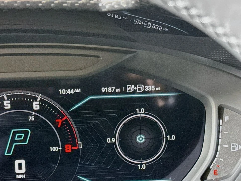 2025 Lamborghini Urus SE - Image 12 of 28