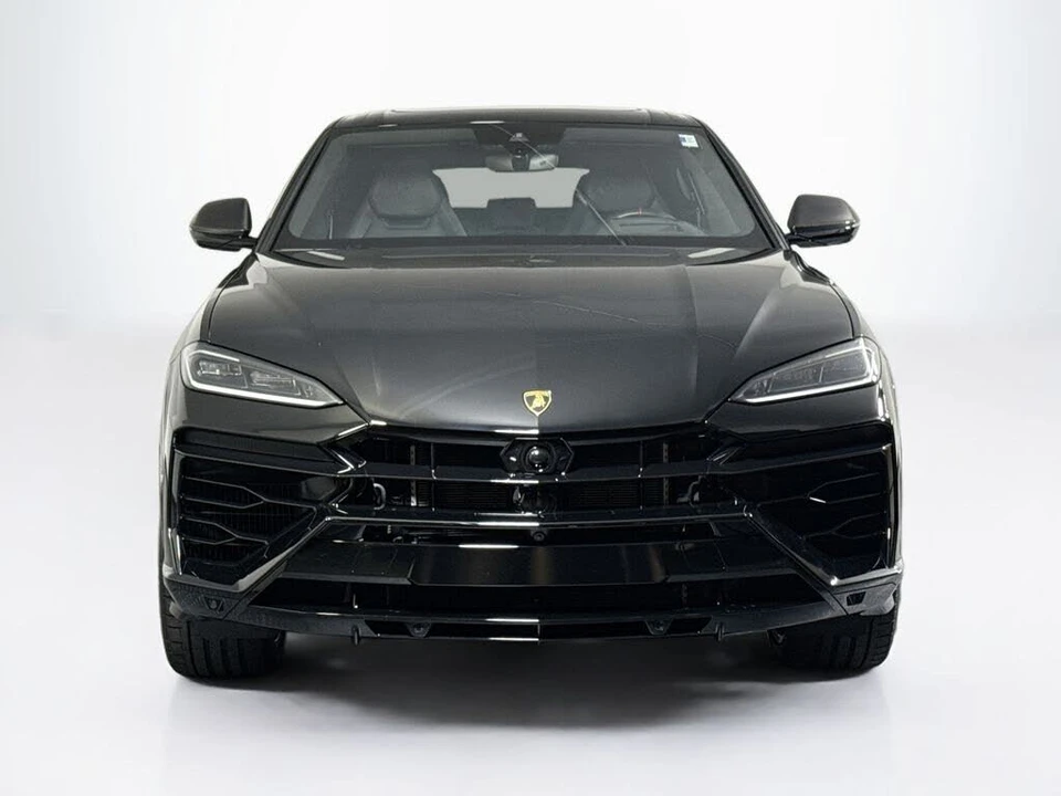 2025 Lamborghini Urus SE - Image 8 of 28
