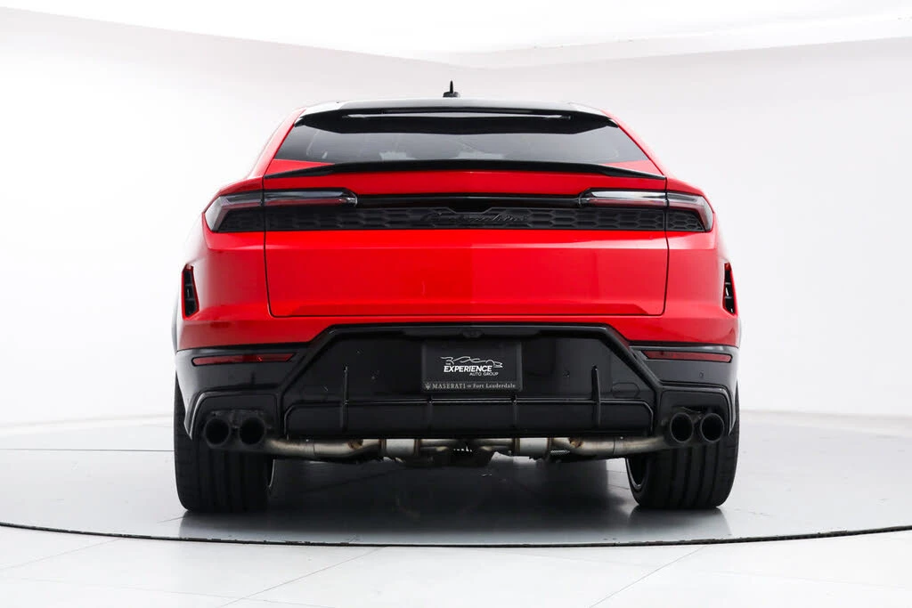 2025 Lamborghini Urus SE - Image 4 of 31