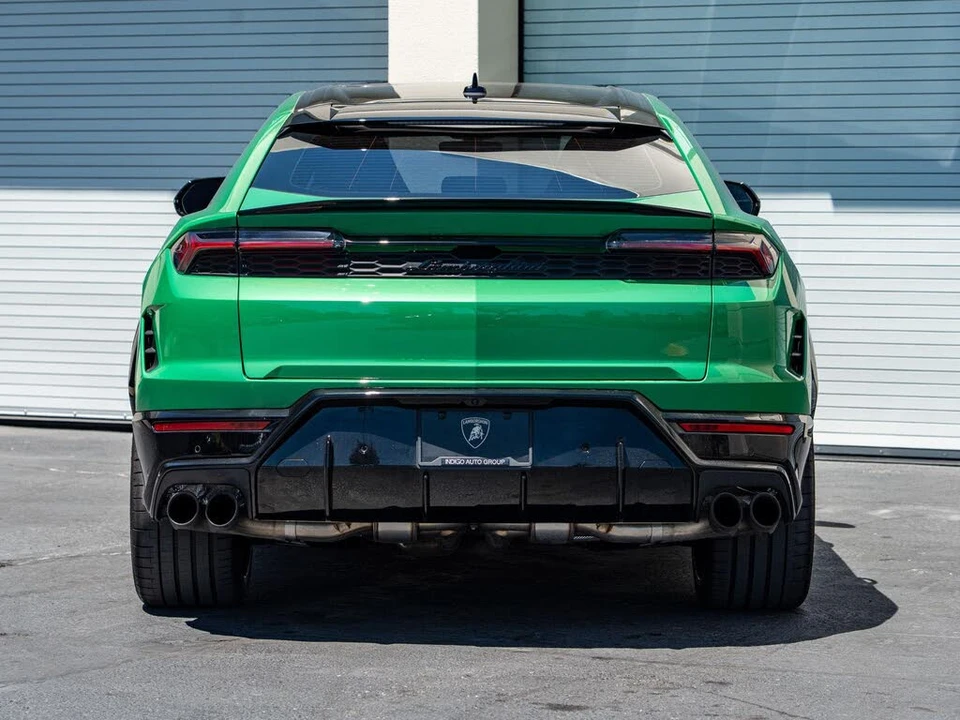 2025 Lamborghini Urus SE - Image 8 of 31