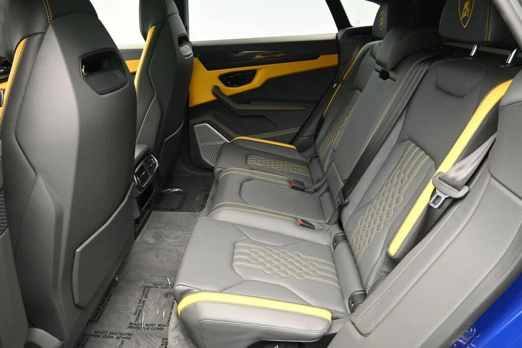 2025 Lamborghini Urus SE - Image 7 of 31