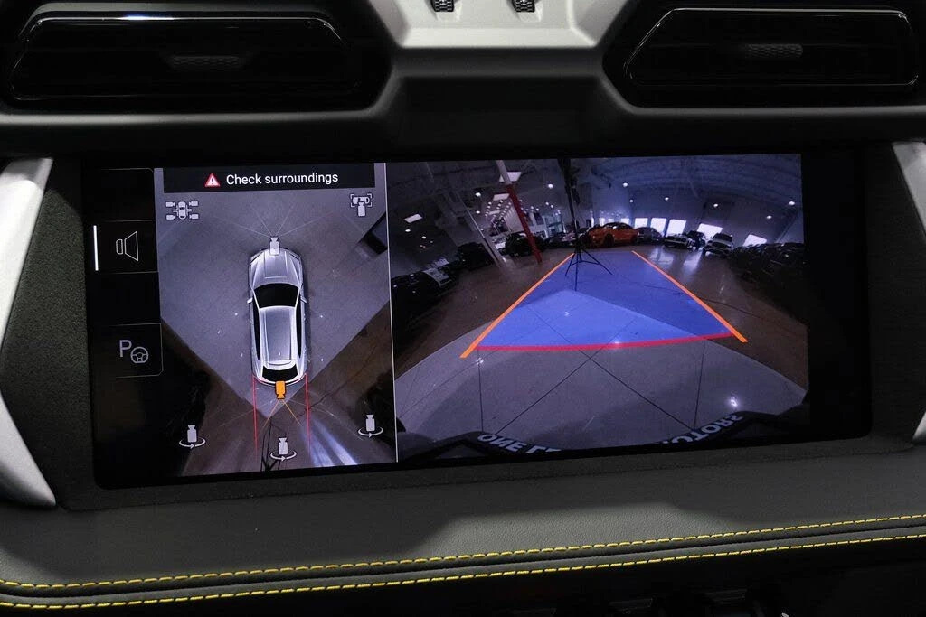 2025 Lamborghini Urus SE - Image 20 of 31