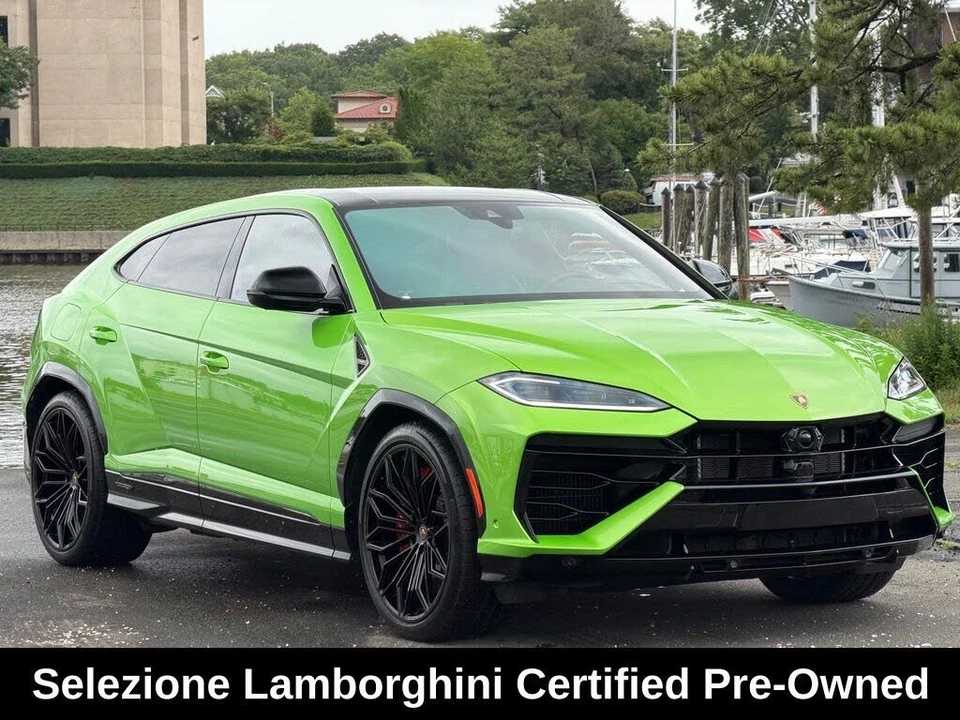 2025 Lamborghini Urus SE - Image 7 of 31