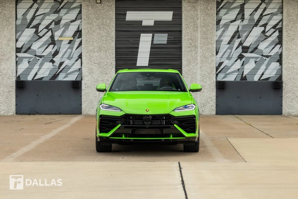 2025 Lamborghini Urus SE - Image 4 of 31