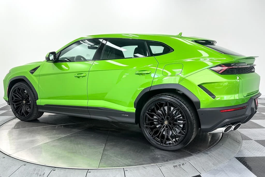 2025 Lamborghini Urus SE - Image 6 of 31