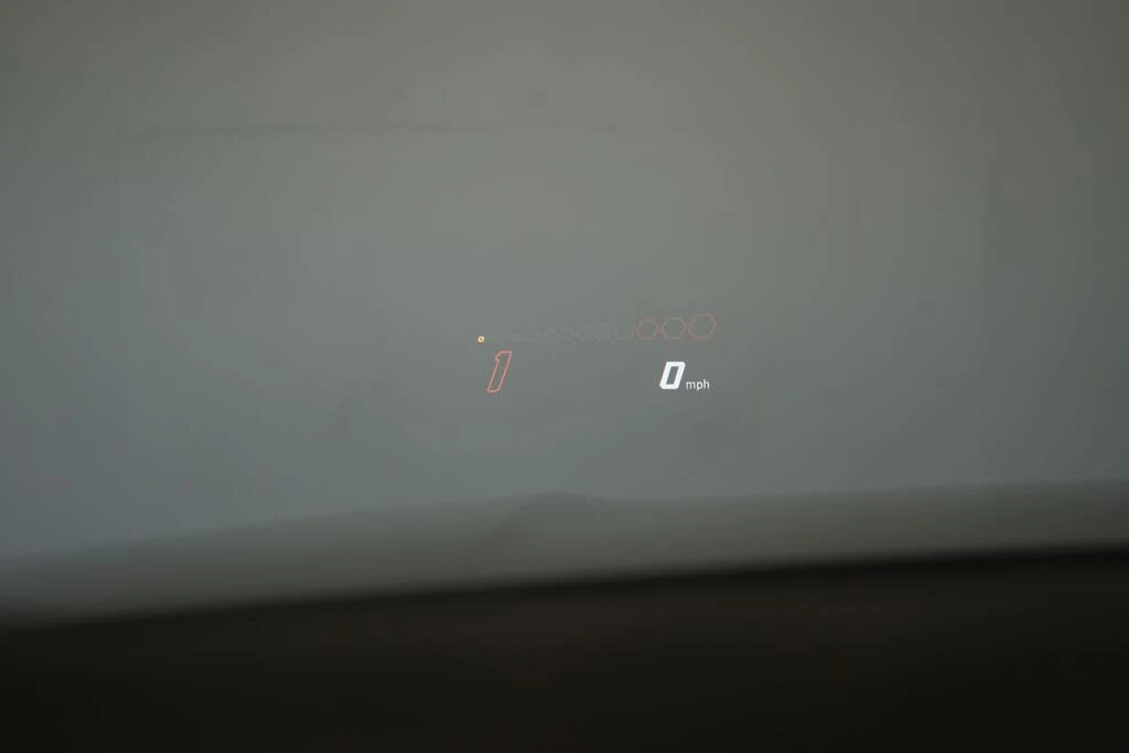 2025 Lamborghini Urus SE - Image 15 of 31