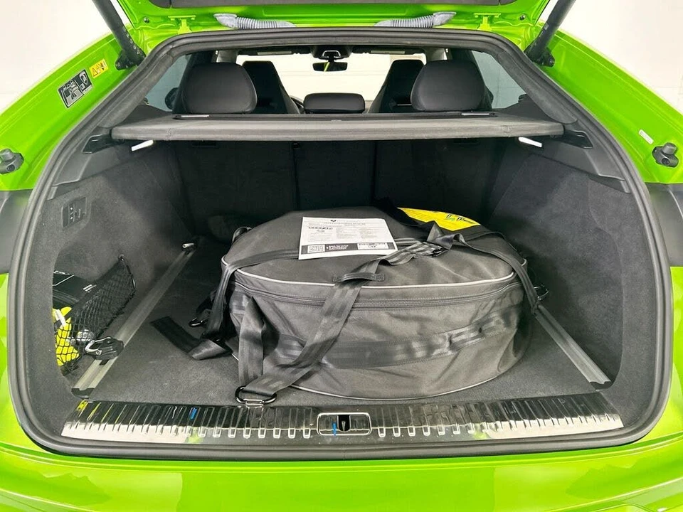 2025 Lamborghini Urus SE - Image 27 of 31