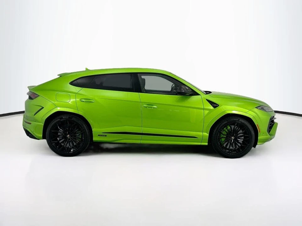 2025 Lamborghini Urus SE - Image 4 of 31