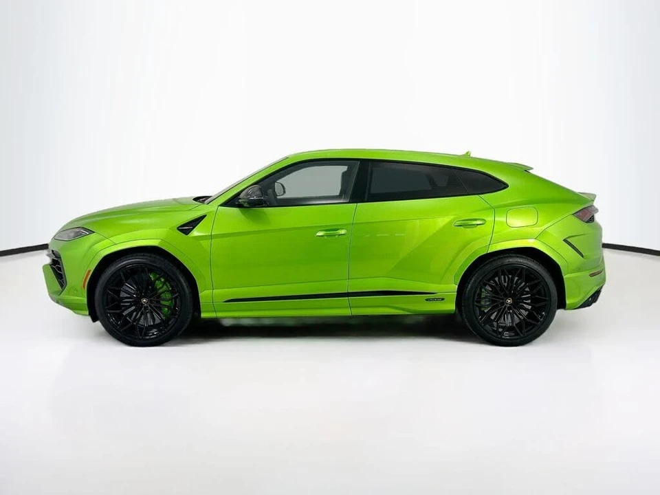 2025 Lamborghini Urus SE - Image 8 of 31