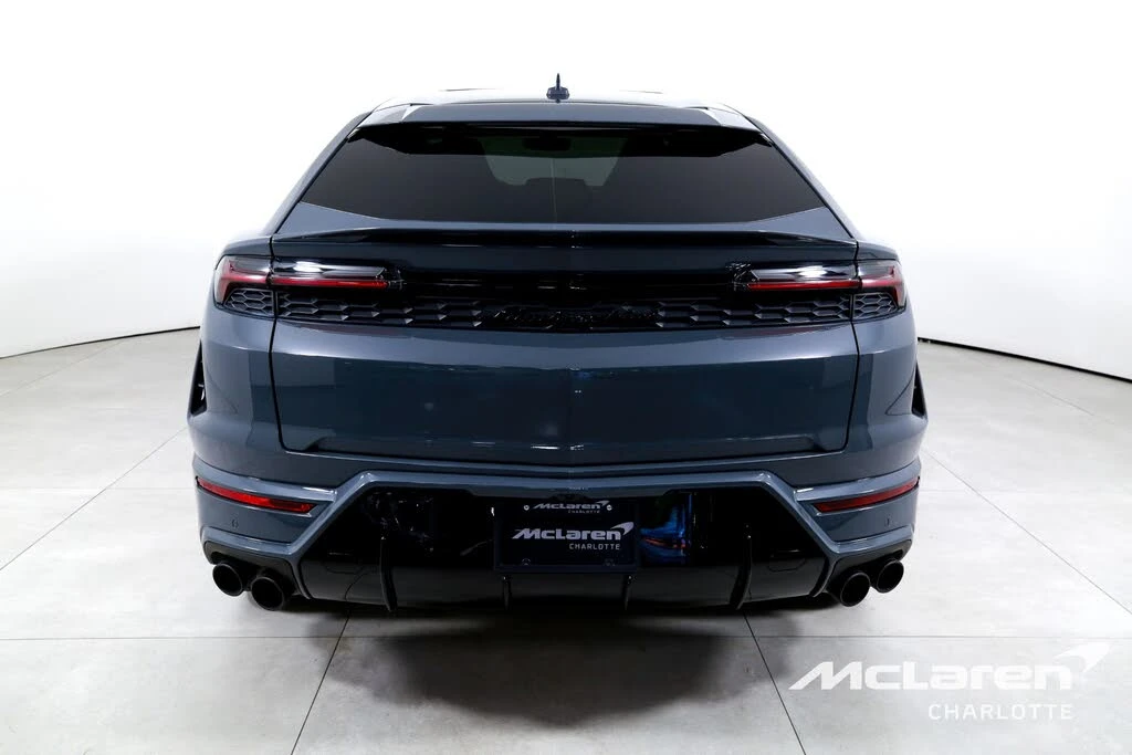 2025 Lamborghini Urus SE - Image 7 of 31