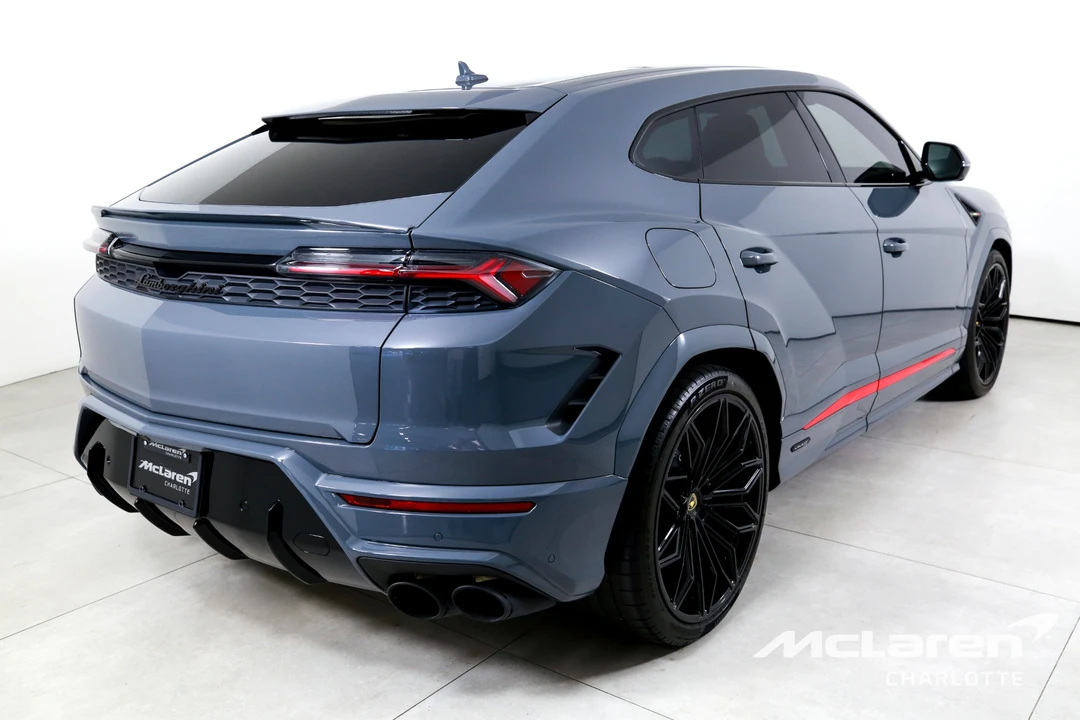 2025 Lamborghini Urus SE - Image 8 of 31