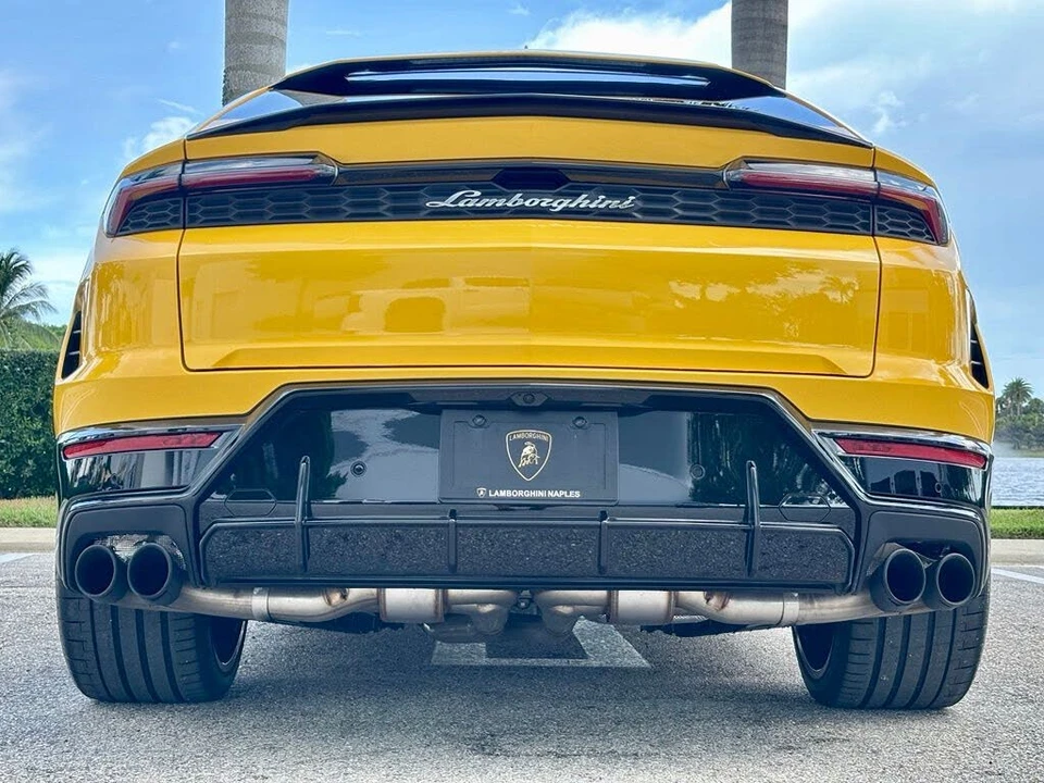 2025 Lamborghini Urus SE - Image 7 of 31