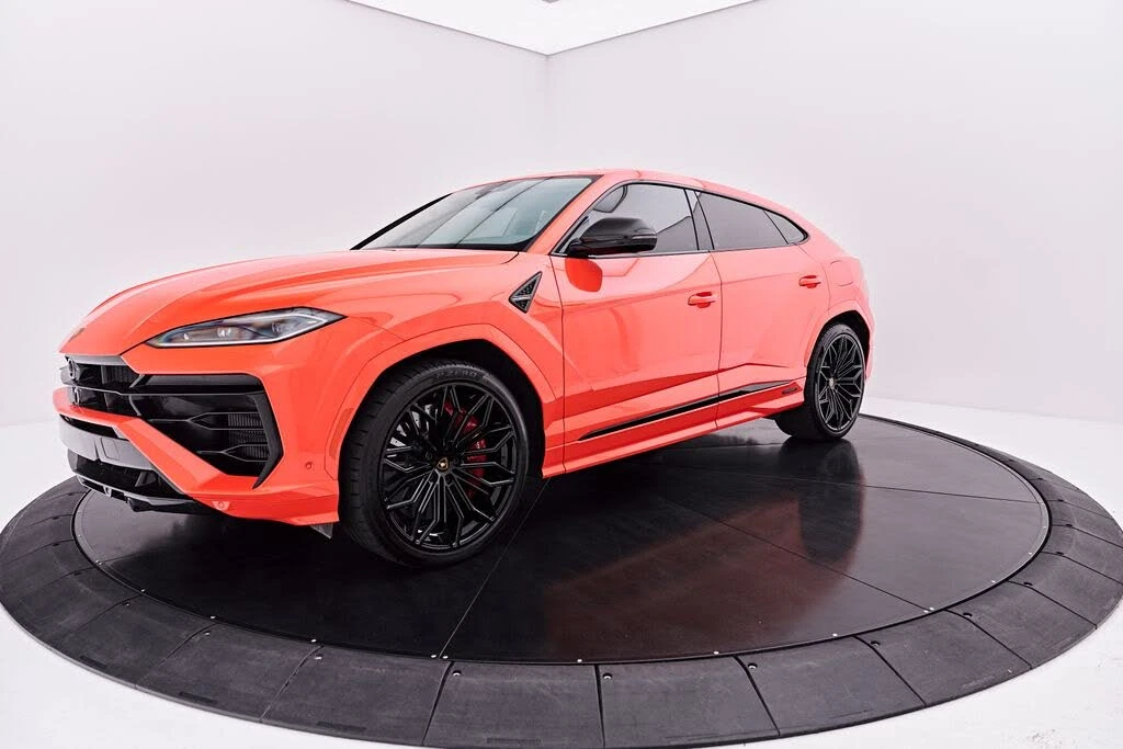2025 Lamborghini Urus SE - Image 18 of 31