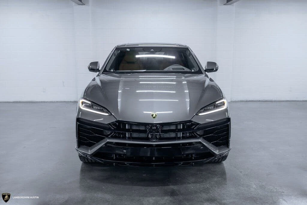 2025 Lamborghini Urus SE - Image 3 of 31