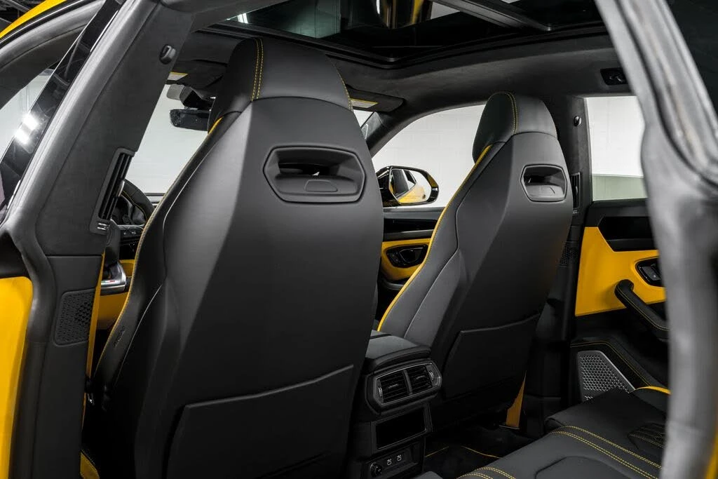 2025 Lamborghini Urus SE - Image 31 of 31