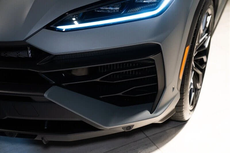 2025 Lamborghini Urus SE - Image 8 of 20
