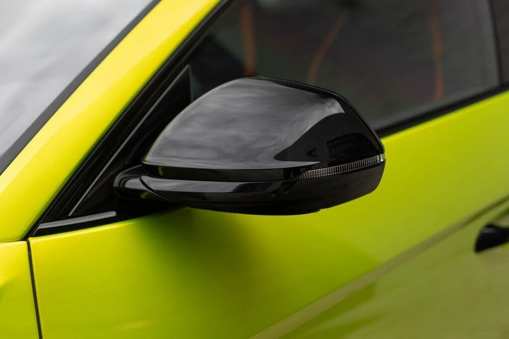 2025 Lamborghini Urus SE - Image 6 of 31