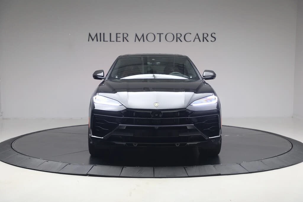 2025 Lamborghini Urus SE - Image 12 of 31